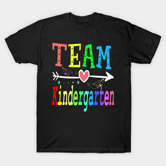 team kindergarten T-Shirt by Leosit